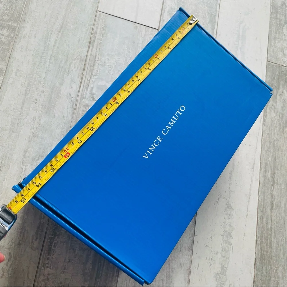 VINCE CAMUTO ROYAL BLUE EMPTY SHOEBOX